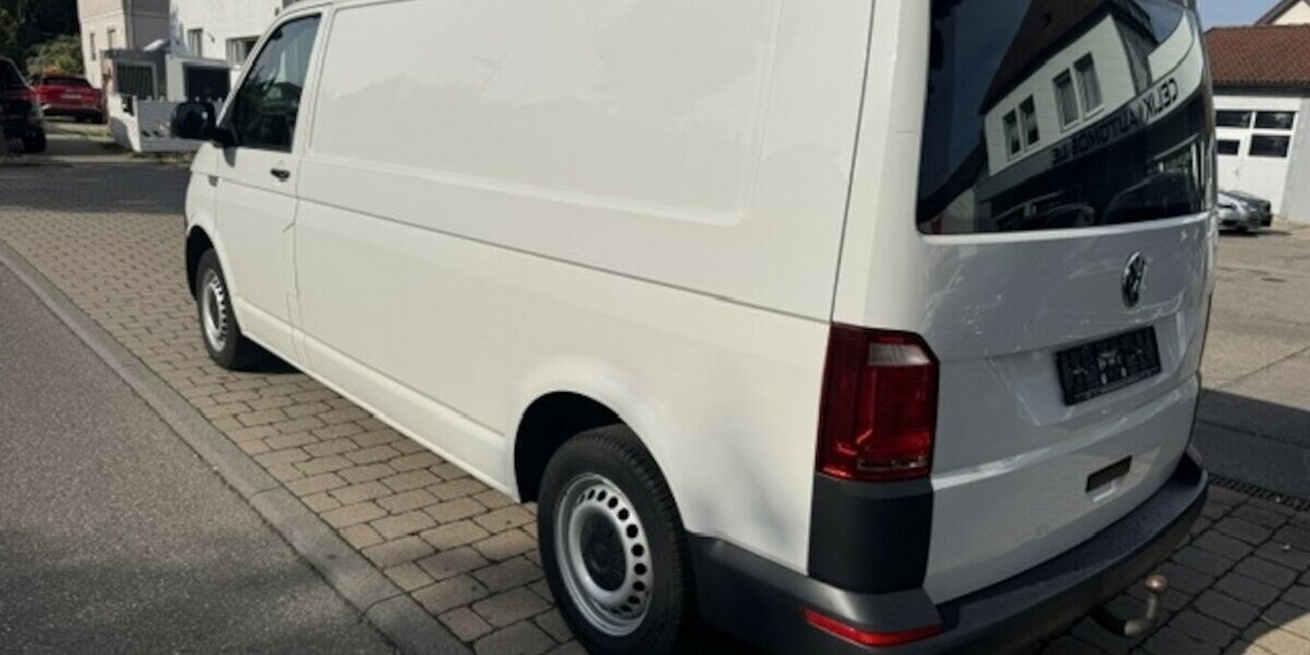 VW T6 Transporter 2.0 TDI Automatik EcoProfi lang 198.768 km 11.990 &euro; Neckarsulm 74172