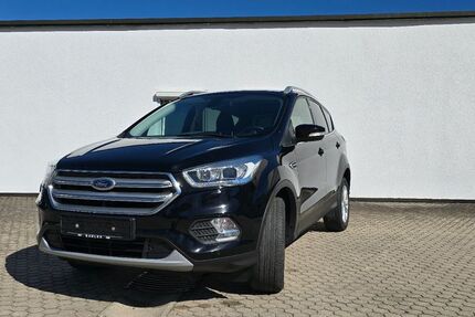 Ford Kuga 99.000 km 18.890 &euro; Burgoberbach 91595