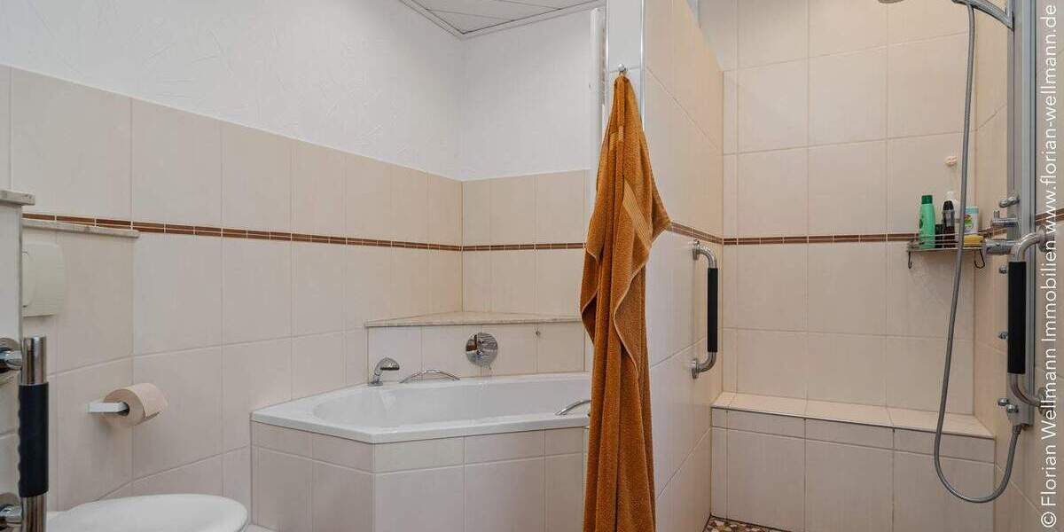 Mehrfamilienhaus, Wohnhaus Twistringen Natenstedt - 7 Zimmer, 196 m&sup2;, 349.000&euro; | Angebot:25726099