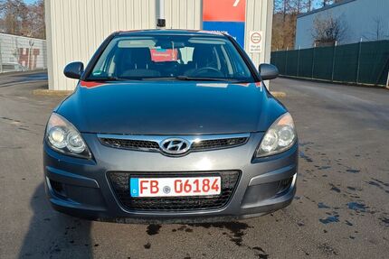 Hyundai i30 170.000 km 2.800 &euro; Büdingen 63654