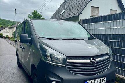 Opel Vivaro 299.000 km 5.700 &euro; Kirn 55606