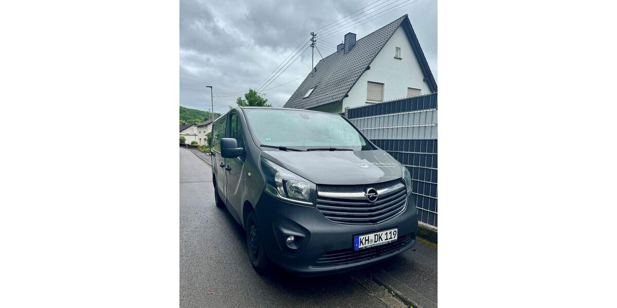 Opel Vivaro 299.000 km 5.700 &euro; Kirn 55606