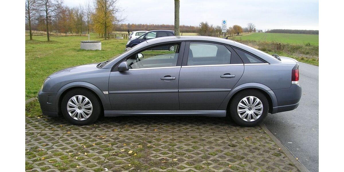Opel Vectra 150.000 km 2.690 &euro; berlin 12305