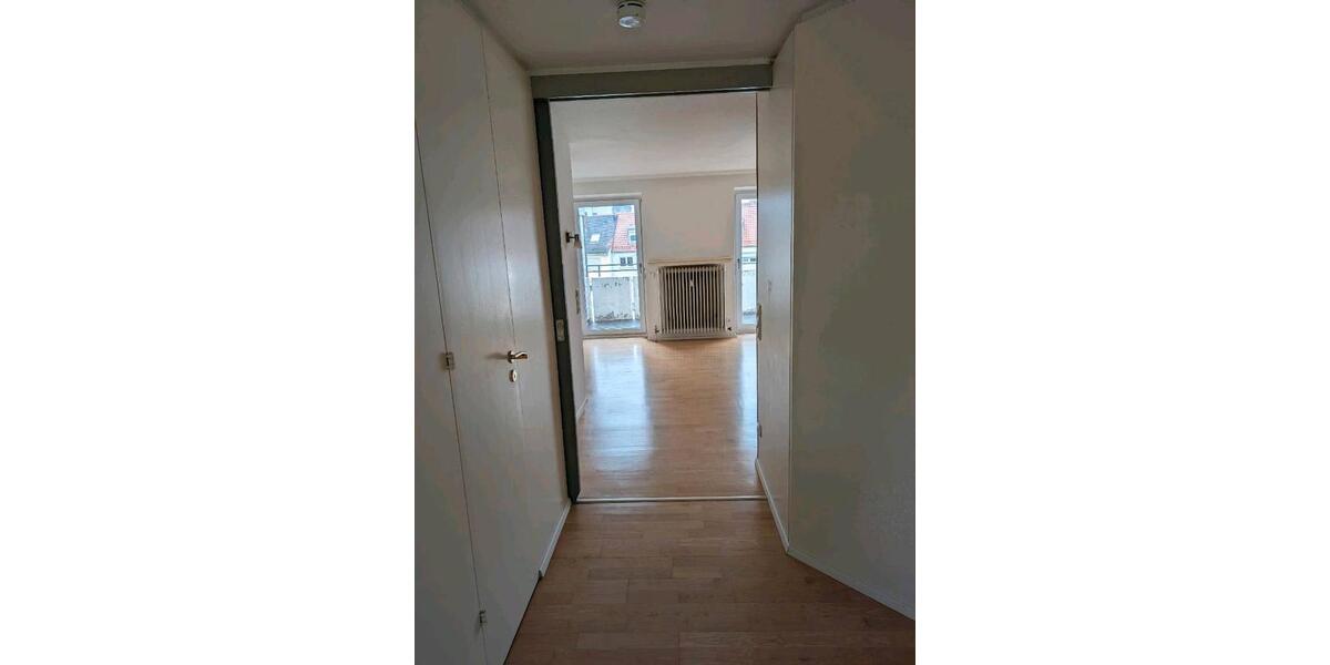 Etagenwohnung Erlangen Bruck - 2.5 Zimmer, 79 m&sup2;, 900&euro; | Angebot:26671368