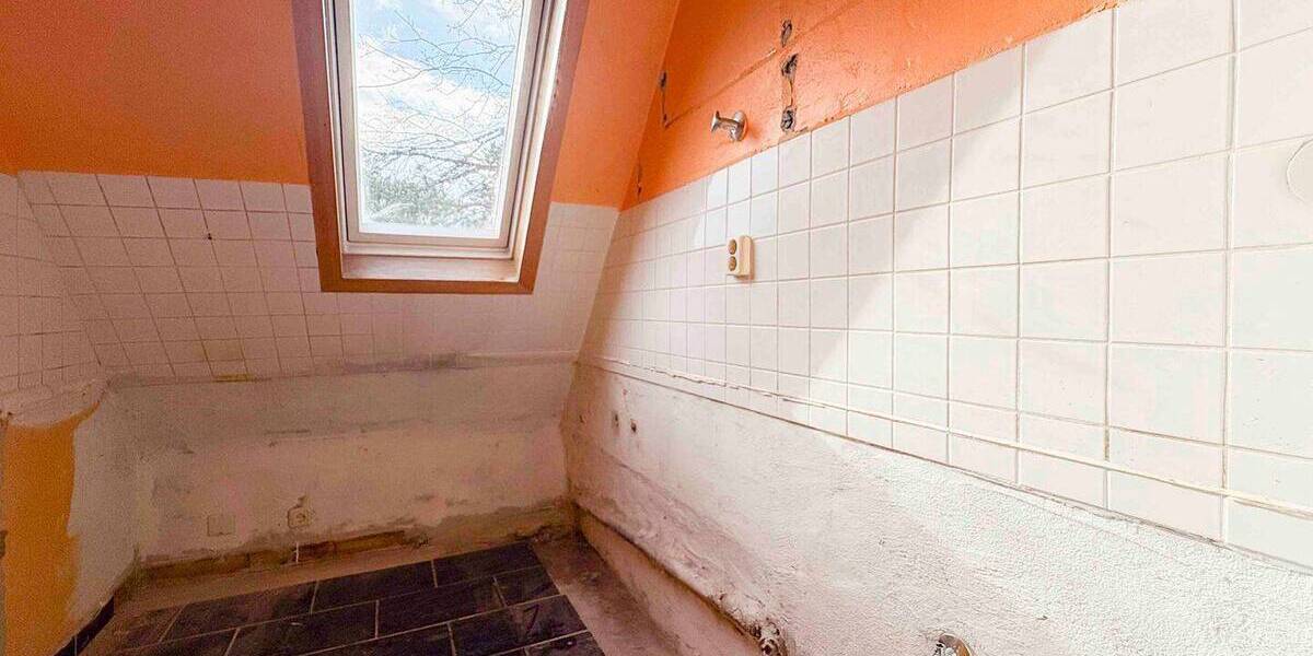 Mehrfamilienhaus, Wohnhaus Mering - 9 Zimmer, 227 m&sup2;, 595.000&euro; | Angebot:26016683