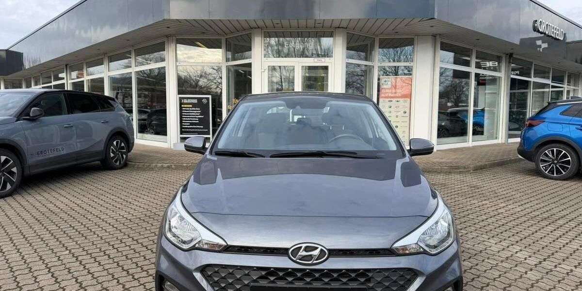 Hyundai i20 104.790 km 9.990 &euro; Porta Westfalica 32457