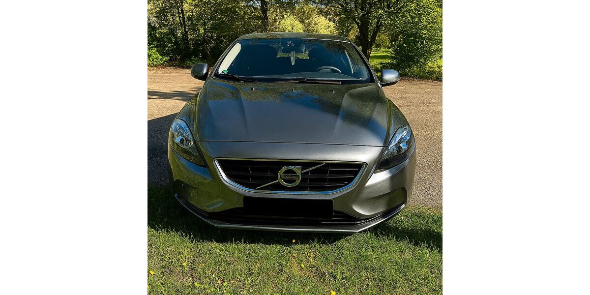 Volvo V40 98.000 km 11.600 &euro; Auenwald 71549