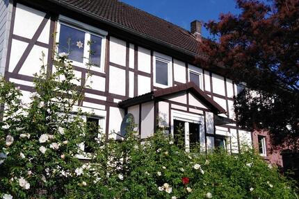 Haus Mainz Finthen - 10 Zimmer, 220 m&sup2;, 99.000&euro; | Angebot:25254392