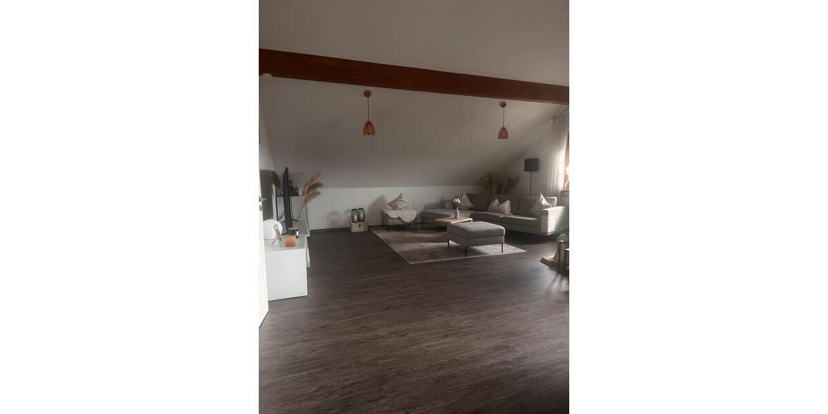 Dachgeschoßwohnung Blaustein - 3.5 Zimmer, 84 m&sup2;, 389.000&euro; | Angebot:26858521
