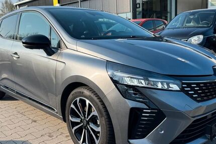 Renault Clio 14.700 km 18.990 &euro; Wiesmoor 26639