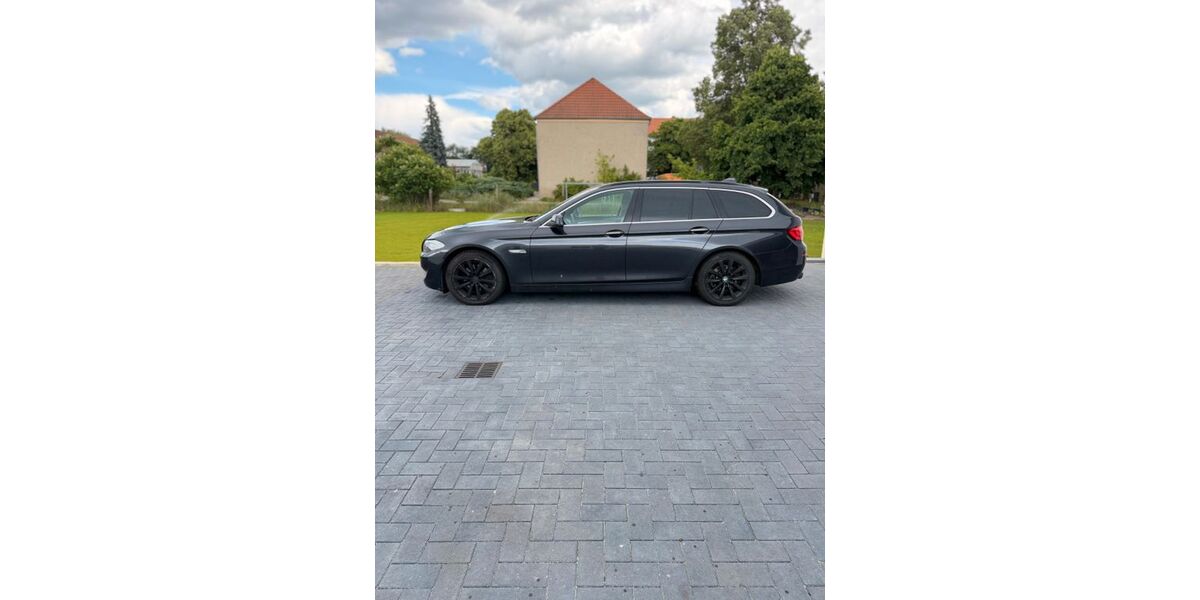 BMW 520 205.000 km 9.499 &euro; Luckau 15926