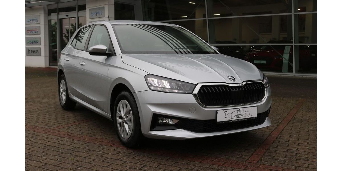 Skoda Fabia 31.450 km 13.600 &euro; Bückeburg 31675
