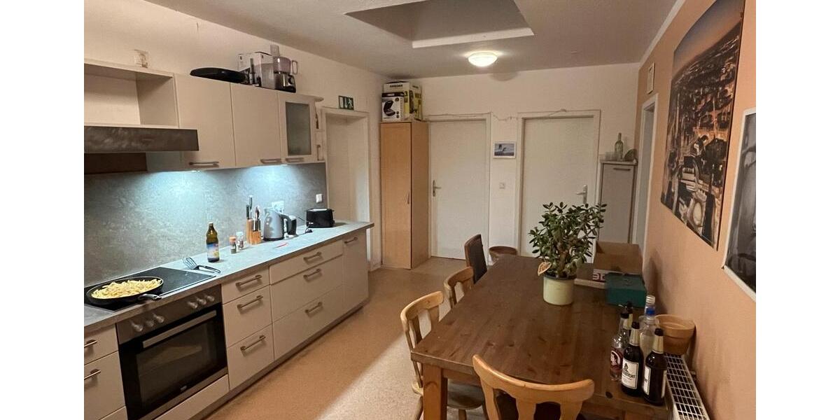 Wohnen auf Zeit Leipzig Mitte - 30 Zimmer, 200 m&sup2;, 420&euro; | Angebot:26662562