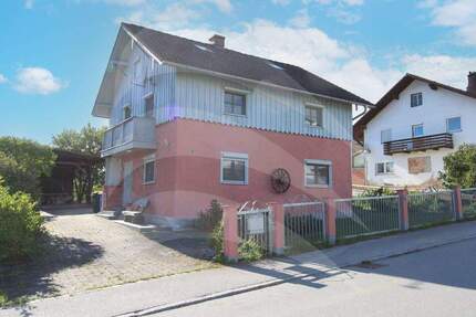 Renoviertes Einfamilienhaus mit kleinem Nebengebäude (auf Erbpacht)! 6 zimmer