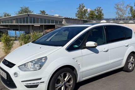 Ford S-Max 232.000 km 6.400 € Ehringshausen 35630