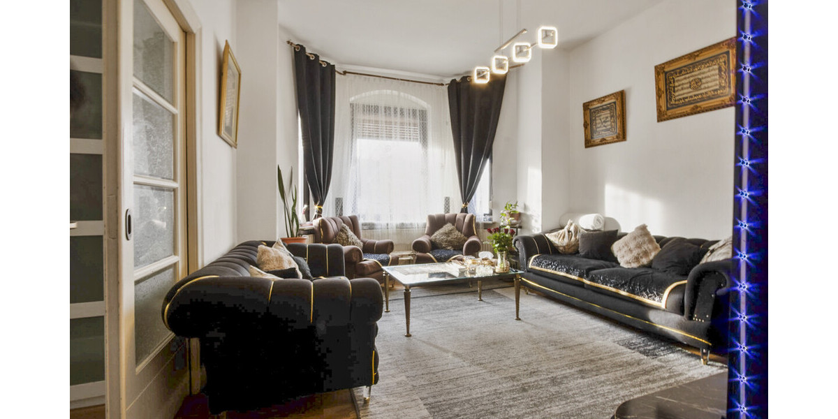 Delmenhorst-Stadtmitte Historische Stadtvilla mit zwei Wohneinheiten und Ausbaureserve - Zweifamilienhaus Delmenhorst | Angebot:25097305