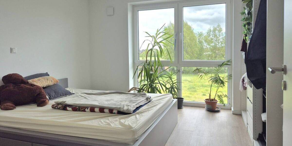 Etagenwohnung Esens - 3 Zimmer, 90 m&sup2;, 1.180&euro; | Angebot:26824675