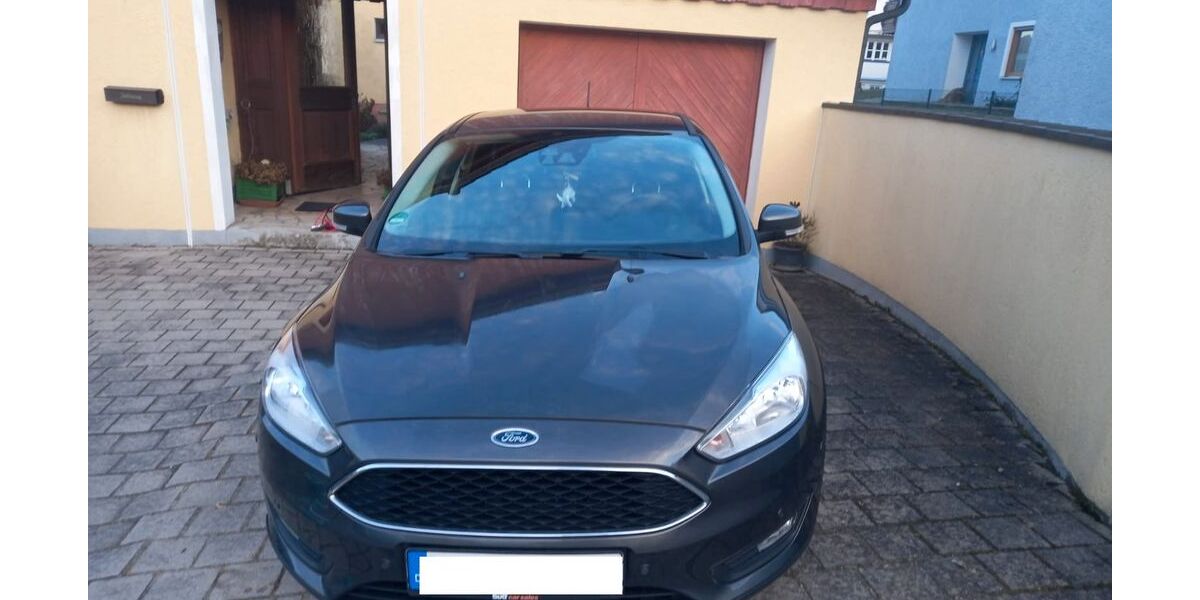 Ford Focus 92.000 km 12.000 &euro; Altfraunhofen 84169