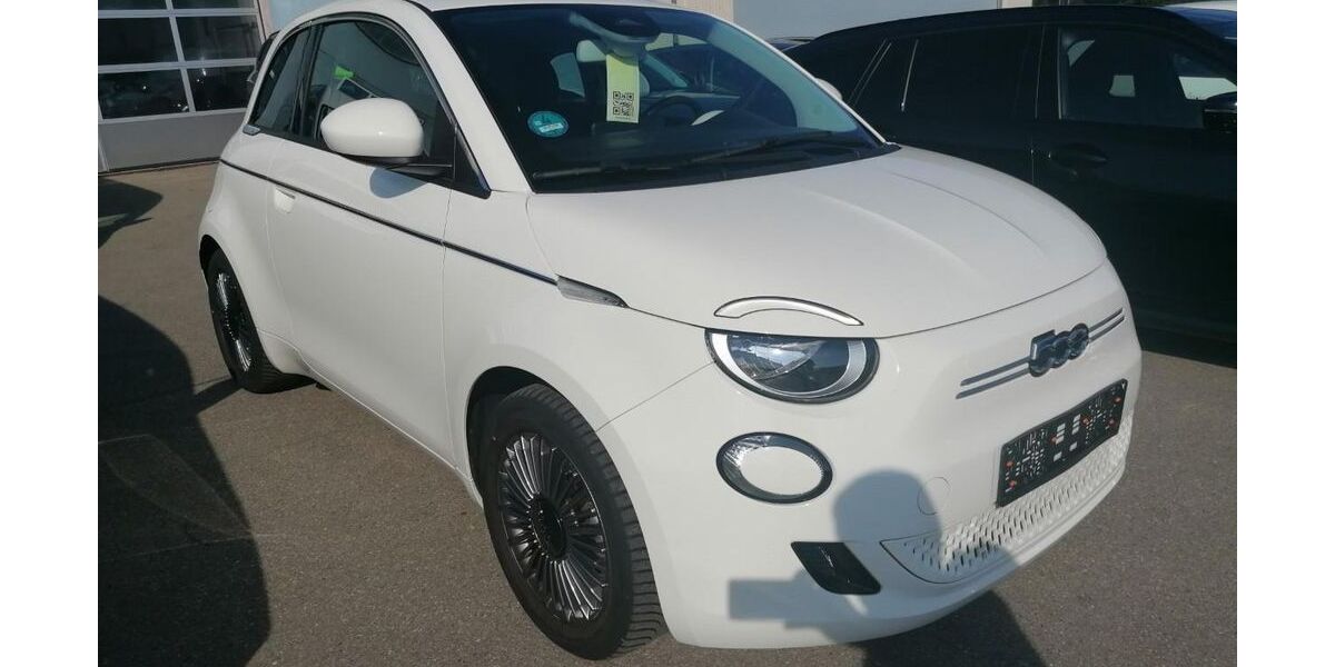 Fiat 500e 15.200 km 17.699 &euro; Tuntenhausen 83104