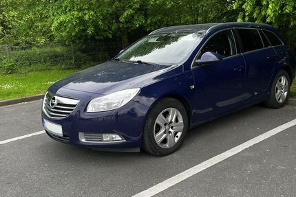 Opel Insignia 238.000 km 5.200 &euro; Bad Munder 31848