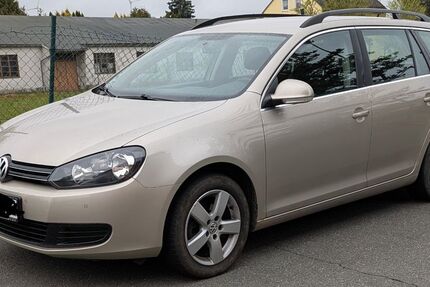 VW Golf 135.000 km 5.999 &euro; Selbitz 95152