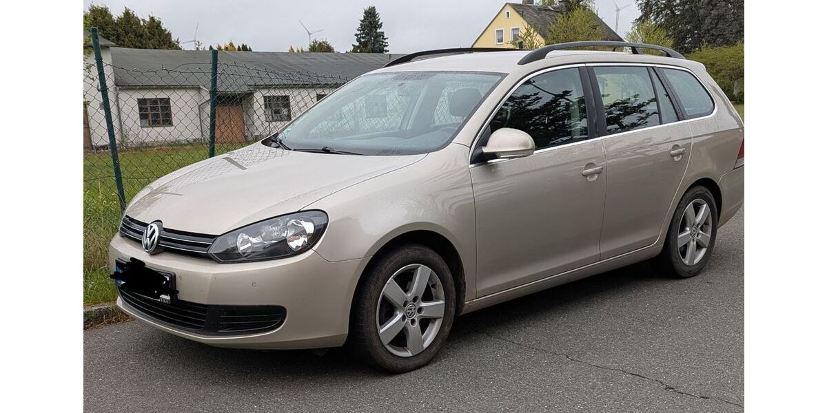 VW Golf 135.000 km 5.999 &euro; Selbitz 95152