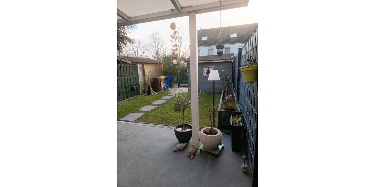 Reihenhaus Krefeld Hüls - 5 Zimmer, 110 m&sup2;, 449.000&euro; | Angebot:24842872