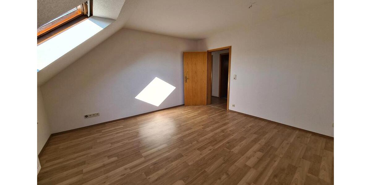 Maisonettenwohnung Hennweiler - 3 Zimmer, 68 m&sup2;, 500&euro; | Angebot:26679542