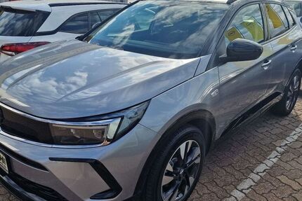 Opel Grandland (X)