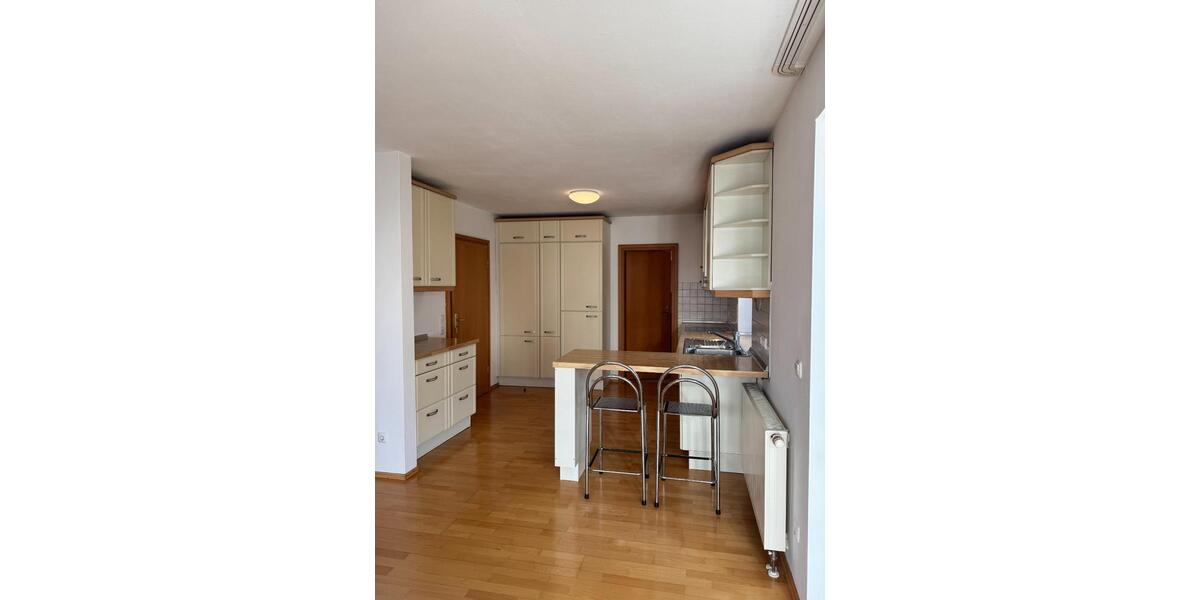 Einfamilienhaus Straubing - 5 Zimmer, 160 m&sup2;, 1.450&euro; | Angebot:25431384