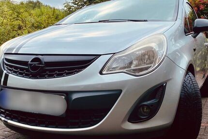 Opel Corsa 119.500 km 3.900 &euro; Westerstede 26655