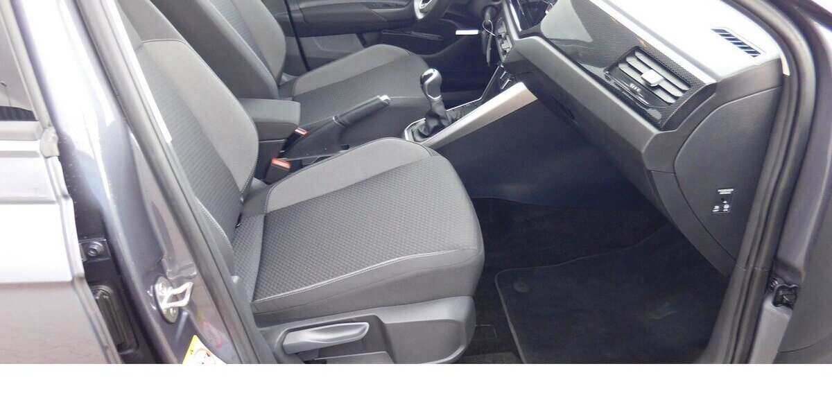 VW Polo 1.0 Life MPI BMT 4Trg Klima Navi LED 33.200 km 13.990 &euro; Vordorf 38533