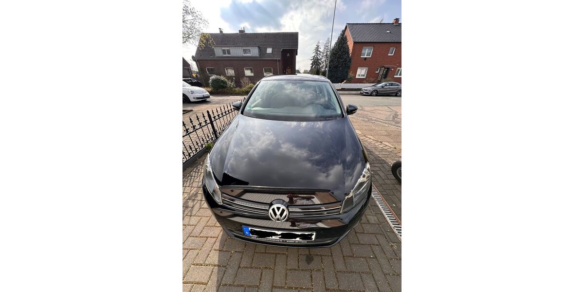VW Golf 101.680 km 5.800 &euro; Dinslaken 46535