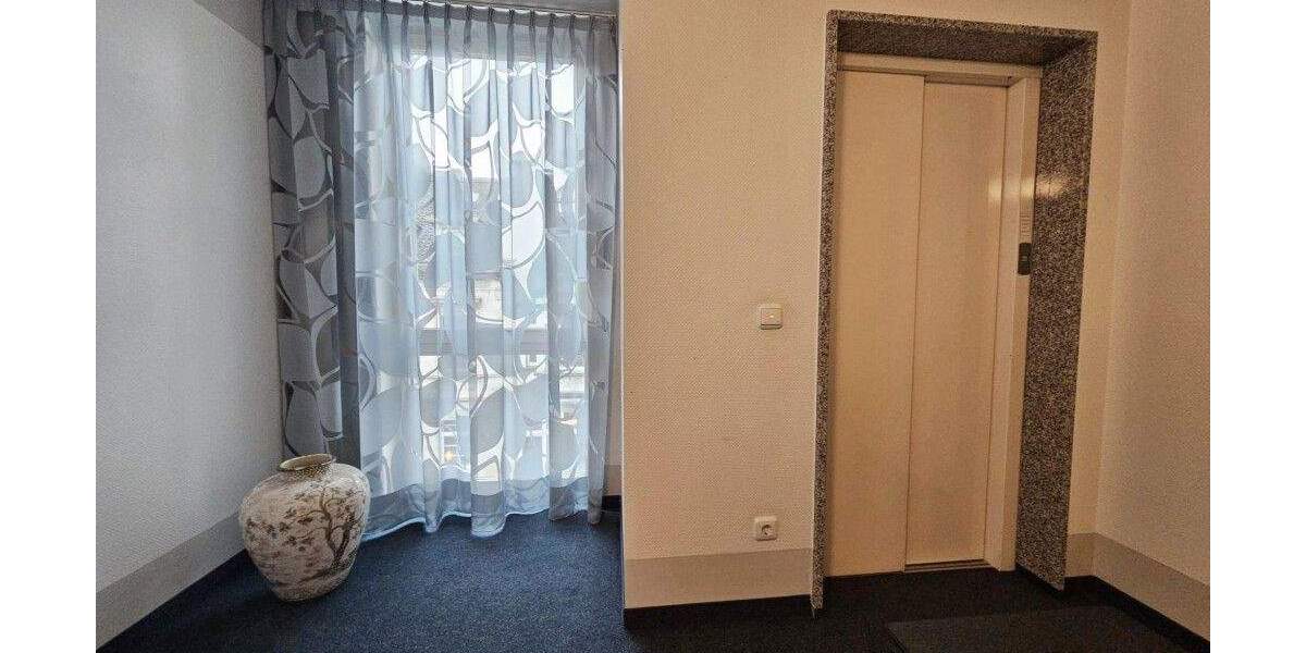 Etagenwohnung Solingen Ohligs-Aufderhöhe - 3 Zimmer, 117 m&sup2;, 1.400&euro; | Angebot:23100252