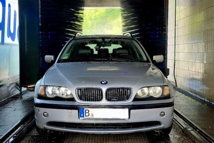 BMW 320 413.424 km 2.250 € Berlin 10178