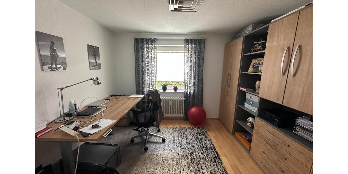 Etagenwohnung Pforzheim Nordstadt - 3 Zimmer, 85 m&sup2;, 269.000&euro; | Angebot:26845805