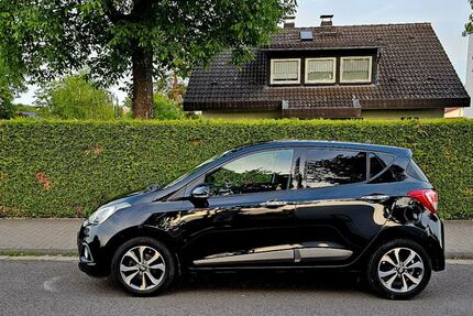 Hyundai i10 65.000 km 7.000 &euro; WIESBADEN 65183