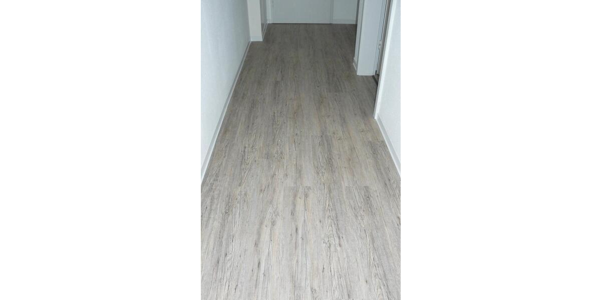 Dachgeschoßwohnung Dessau-Roßlau Brambach - 3 Zimmer, 73 m&sup2;, 630&euro; | Angebot:24711532