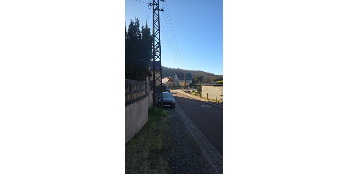 ruhiges Einfamilienhaus mit Terrasse und großem Garten 4 zimmer