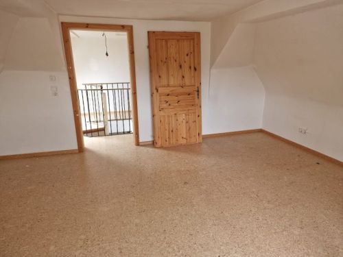 Gemütliches Einfamilienhaus in ruhiger Lage von 97250 Erlabrunn bei Würzburg (ID 10427) 4 zimmer