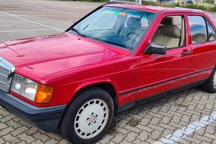 Mercedes-Benz 190 267.000 km 1.450 &euro; Braunschweig 38100