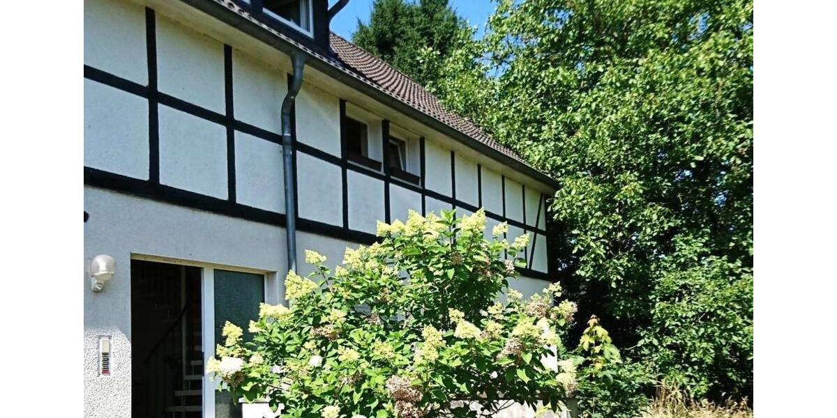 Grüne Oase, großer Balkon, PV-Anlage, gute Anbindung an Köln 3 zimmer