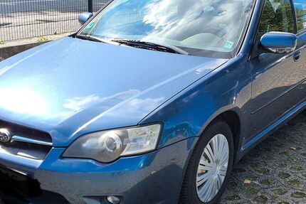 Subaru Legacy 290.000 km 2.700 &euro; Frankfurt am Main 60435