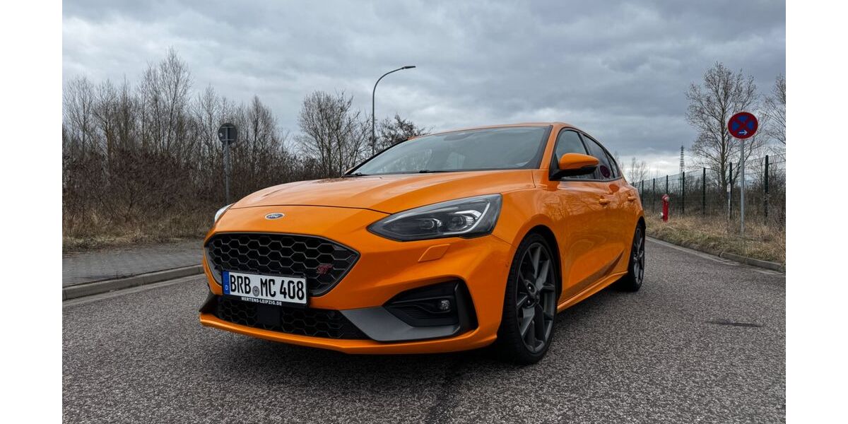 Ford Focus 122.000 km 17.300 &euro; Brielow 14778