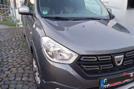 Dacia Lodgy 98.500 km 8.000 &euro; Erwitte 59597