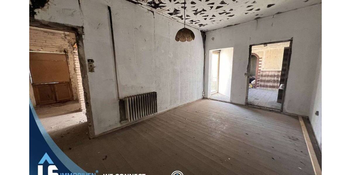 Doppelhaushälfte Tangermünde - 5 Zimmer, 141 m&sup2;, 84.000&euro; | Angebot:26308502