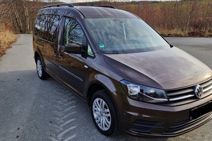 VW Caddy Maxi 129.000 km 20.990 &euro; Auerbach 08209