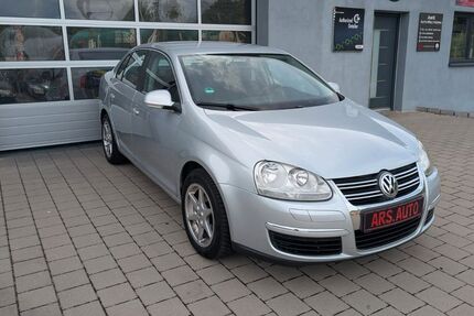 VW Jetta 189.000 km 2.800 &euro; Kehl-Kork 77694