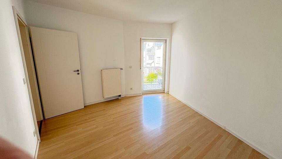 Etagenwohnung Aßlar - 3 Zimmer, 69 m&sup2;, 650&euro; | Angebot:26396956