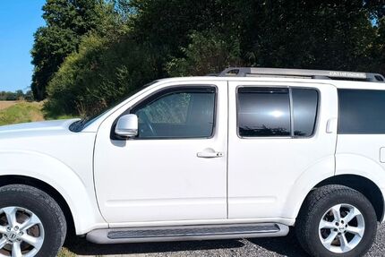 Nissan Pathfinder 210.000 km 9.999 &euro; Wickede (Ruhr) 58739